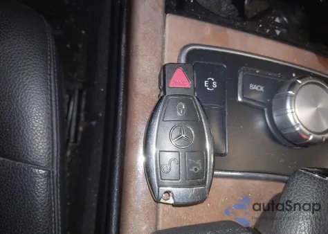 2013 Mercedes-Benz E 350 4Matic из США, поврежденный, VIN WDDHF8JB2DA745953